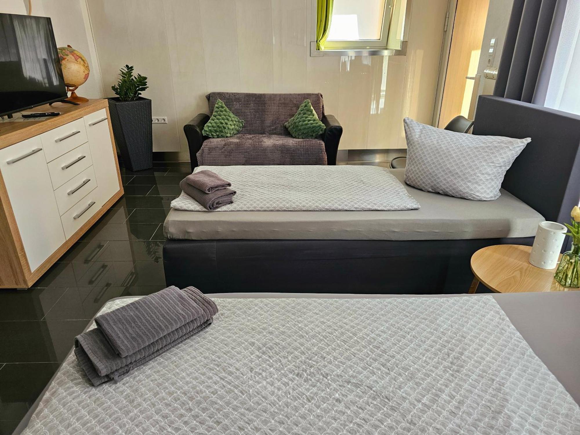 Gaesteappartement Viktoria Sinsheim Dış mekan fotoğraf