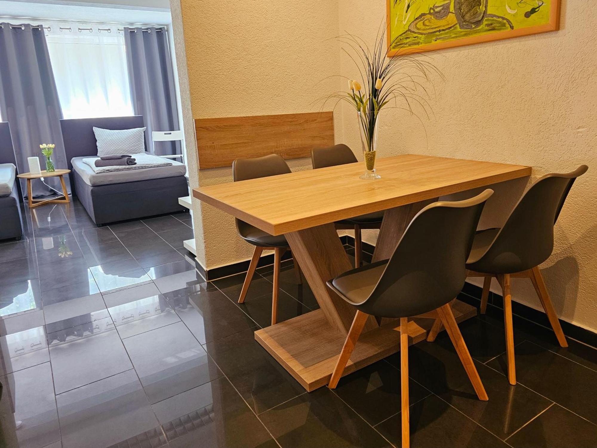 Gaesteappartement Viktoria Sinsheim Dış mekan fotoğraf